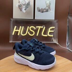 Nike Star Runner 4 Midnight Navy Volt Tint' TD Sz 8C (DX7616 409)